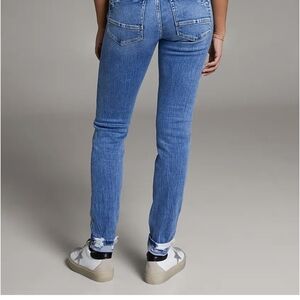 BKE Women's Skinny Jeans in Blue